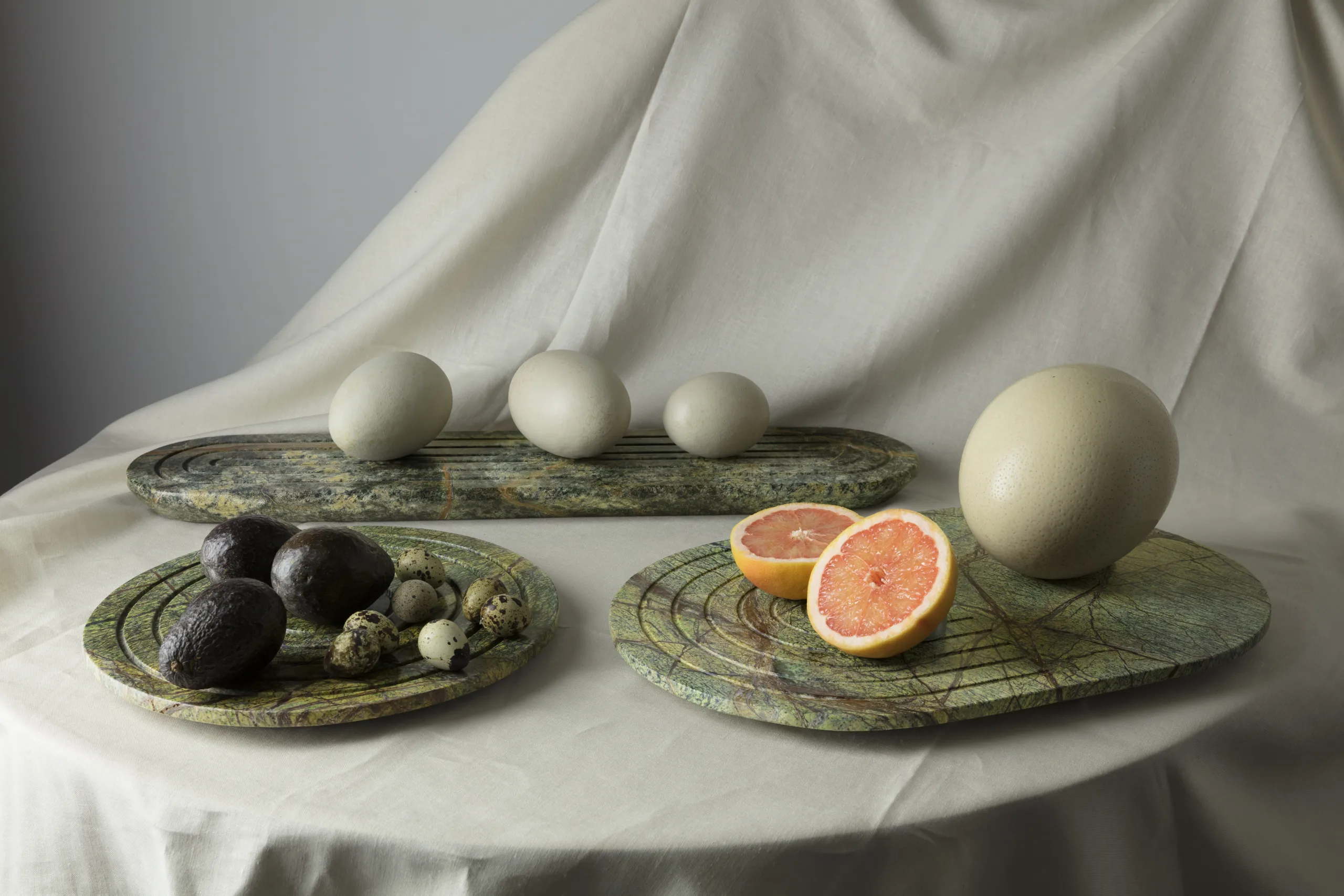 Tom Dixon Bandeja De Servir Rock Oblong 2 Tom Dixon Bandeja De Servir Rock Oblong - Imagen 2