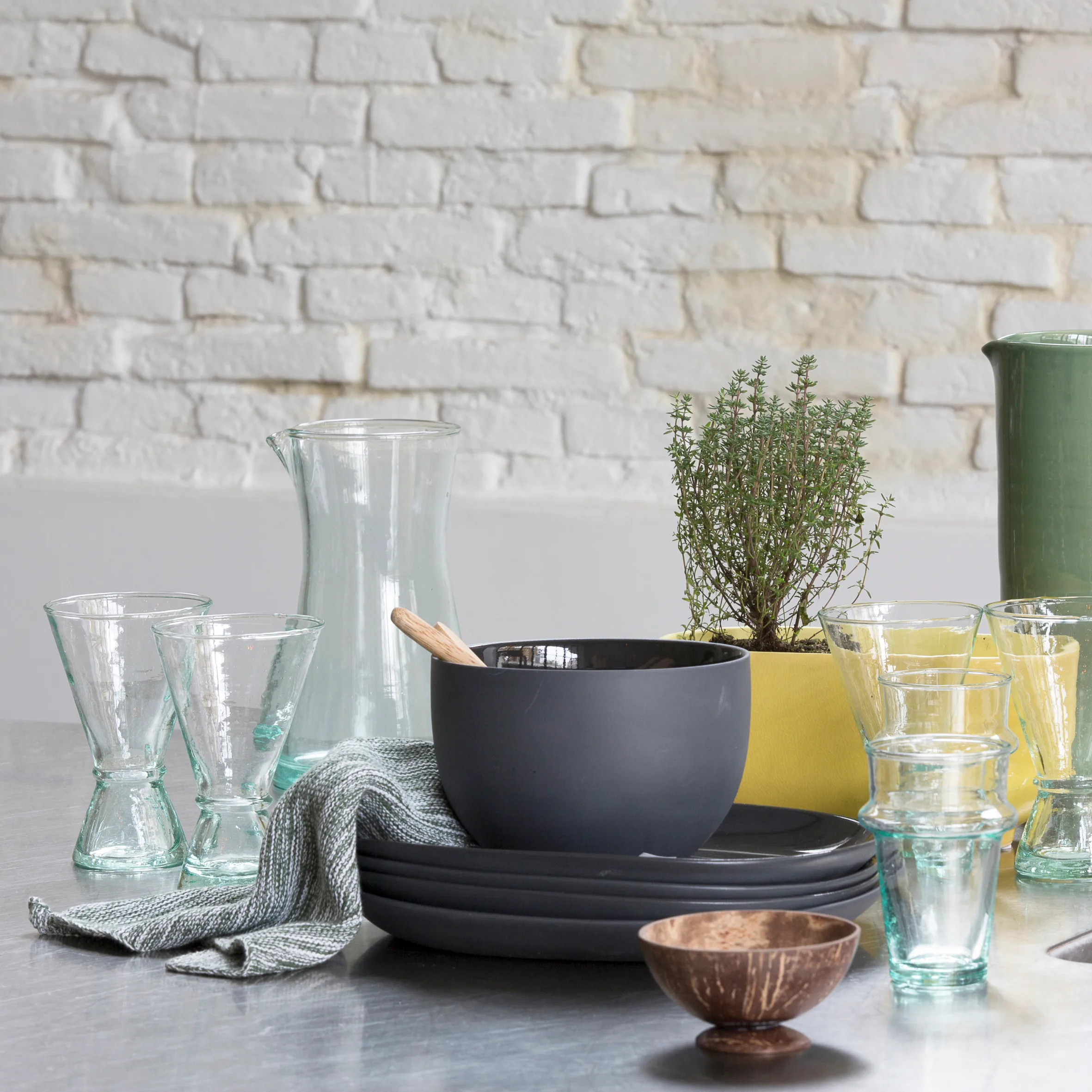 Copa De Vino Vidrio Reciclado Mediana 2 Copa De Vino Vidrio Reciclado Mediana - Imagen 2