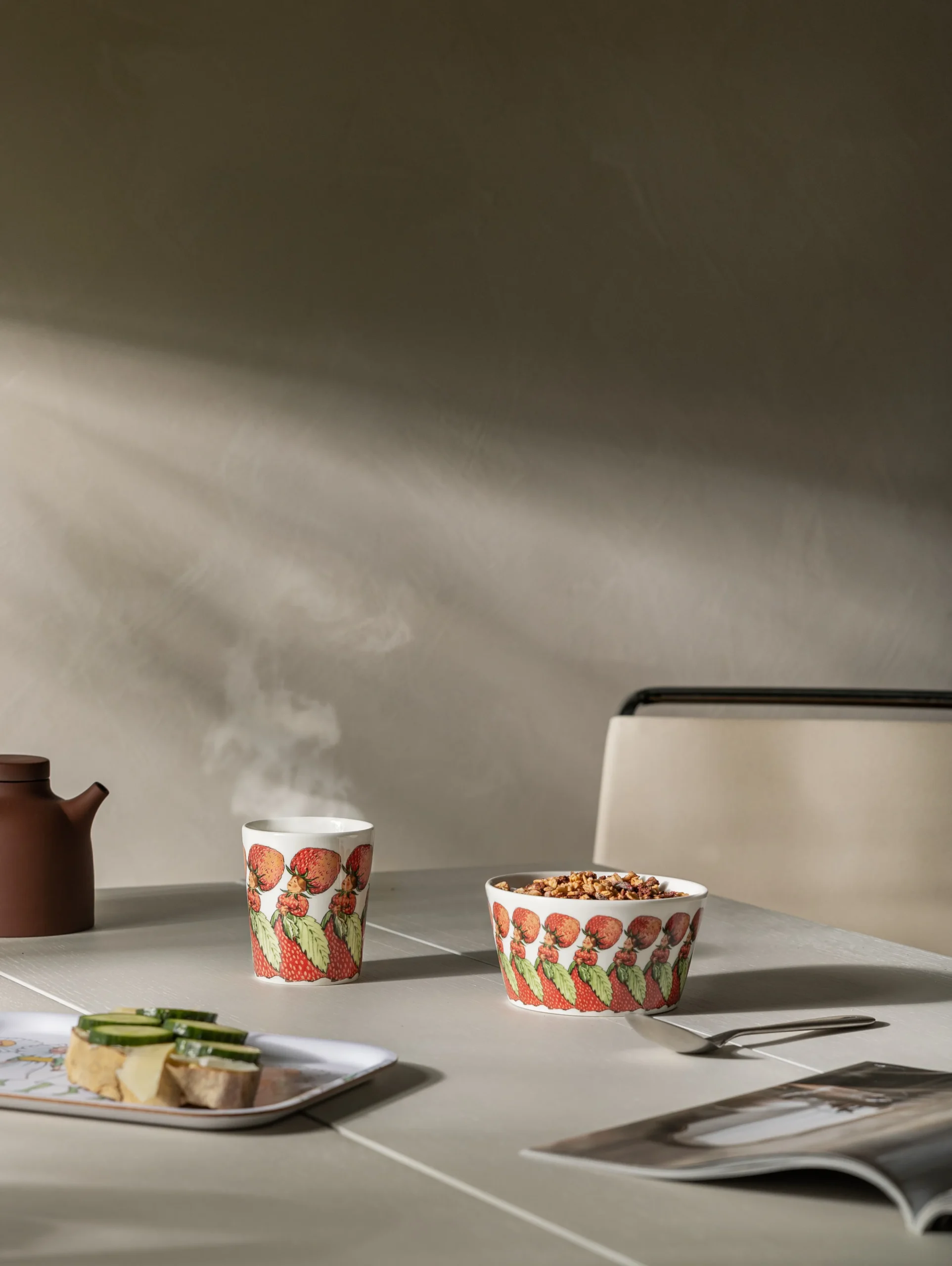 Design House Stockholm Taza Familjen Jordgubbe 2 Design House Stockholm Taza Familjen Jordgubbe - Imagen 2