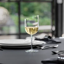 Villeroy & Boch 4 Copas De Vino Blanco NewMoon -Tiendas De Vajillas Seleccionadas 44502 01 04 f9f2f07806