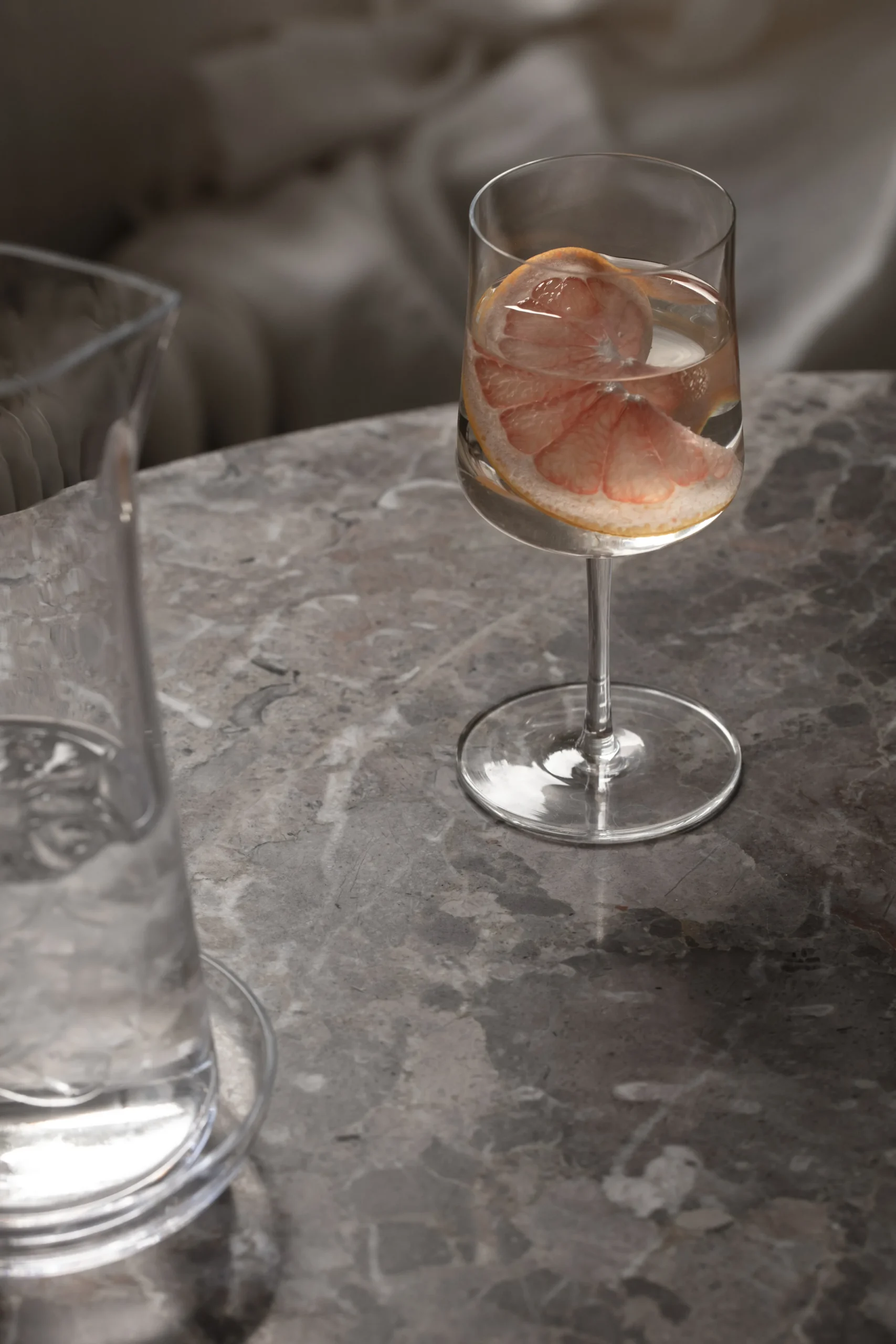 Orrefors 2 Vasos Con Pie Informal 36 Cl 4 Orrefors 2 Vasos Con Pie Informal 36 Cl - Imagen 4