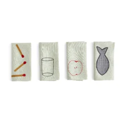 Hay 4 Servilletas De Lino Sobremesa45x45 Cm