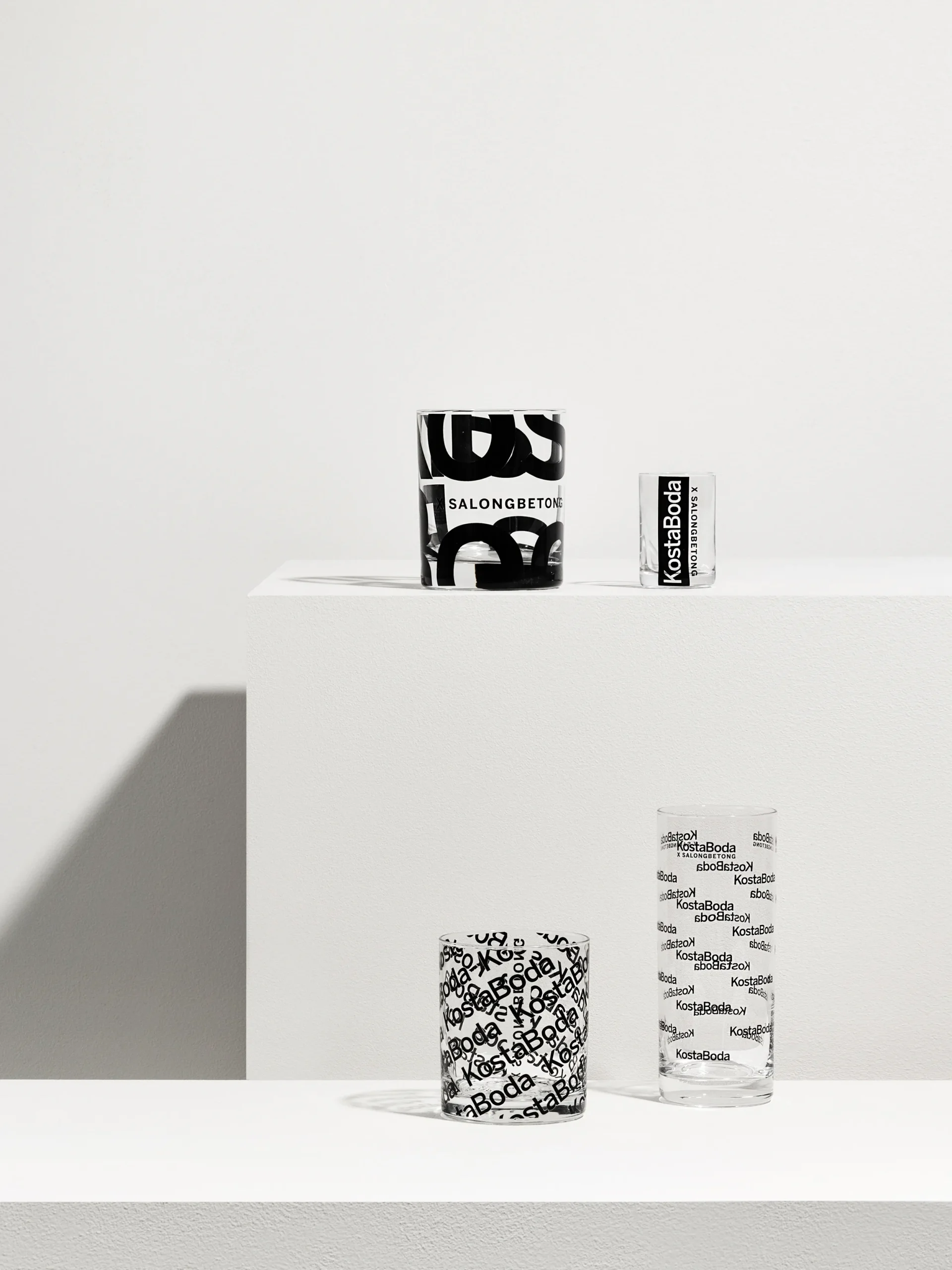 Kosta Boda 2 Vasos Alargados Salong Betong 33 Cl 2 Kosta Boda 2 Vasos Alargados Salong Betong 33 Cl - Imagen 2