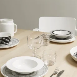 Marimekko Plato Hondo Siirtolapuutarha Ø20 Cm -Tiendas De Vajillas Seleccionadas p 18007 01 05 06d8f084b4